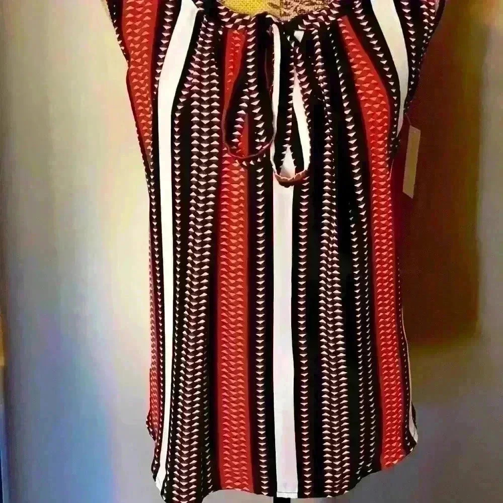 Dressy tank top brand new tags on